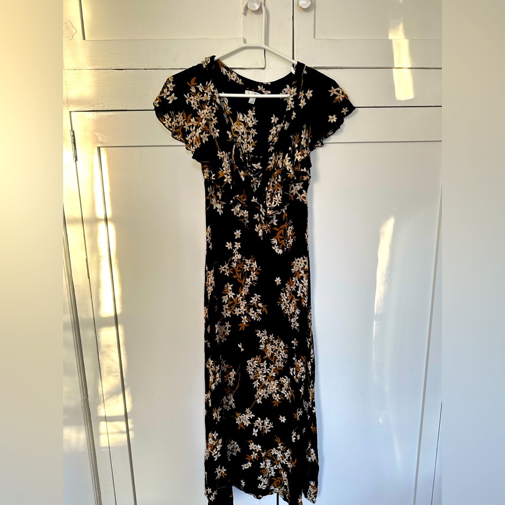 Nordstrom - spring maxi dress with floral pattern